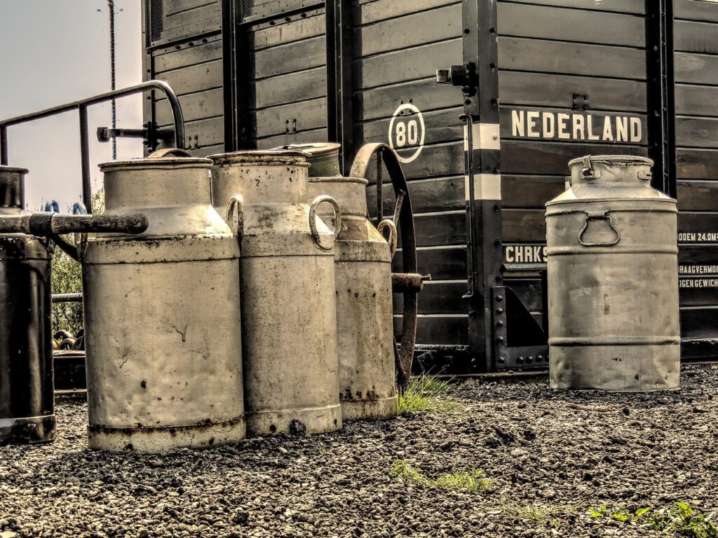 乾燥頭皮に悩むメンズがフケ対策のために定期購入を解約する際の注意点は？